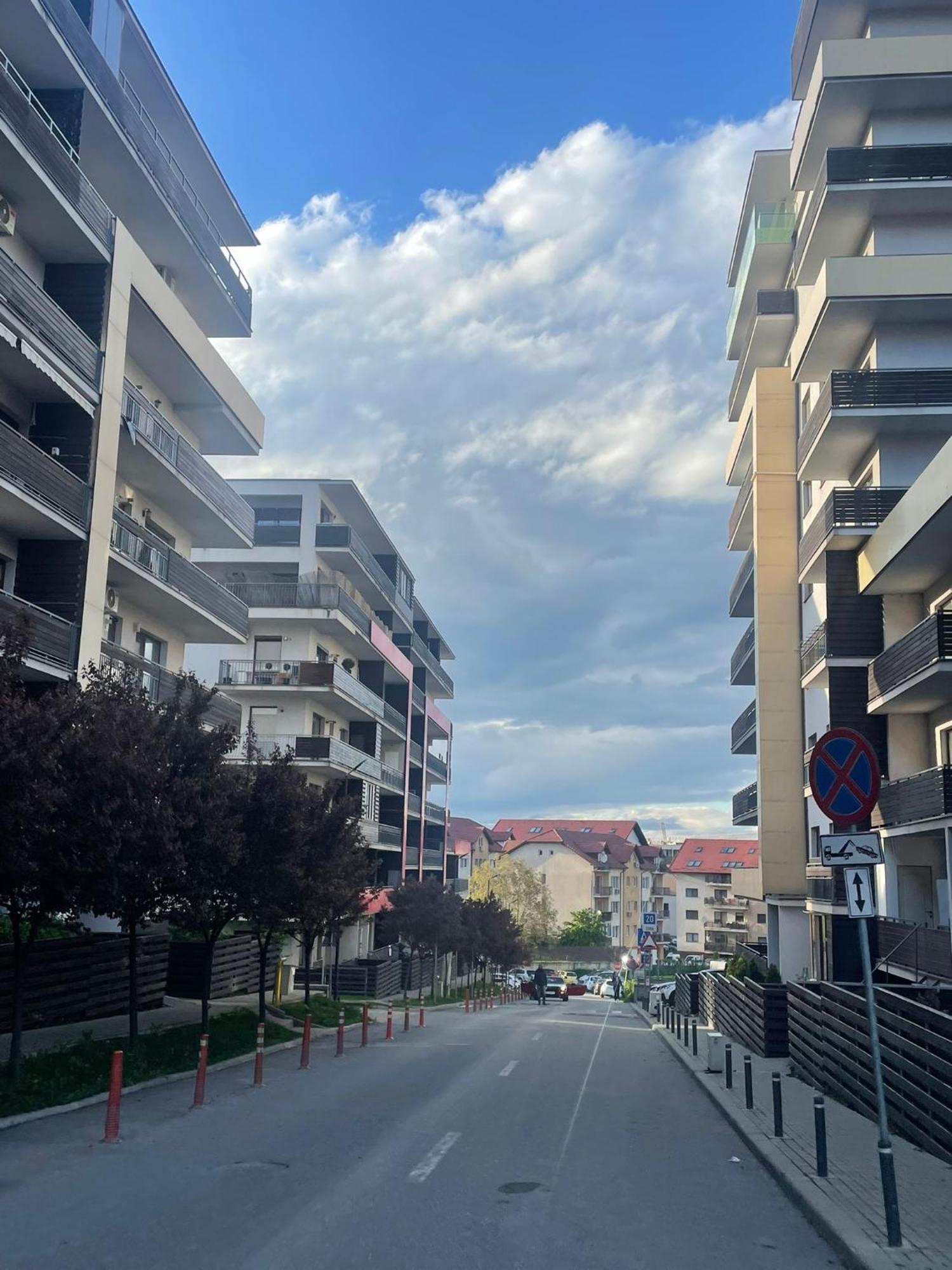 Cozy Apartment With Free Parking Kluž Exteriér fotografie